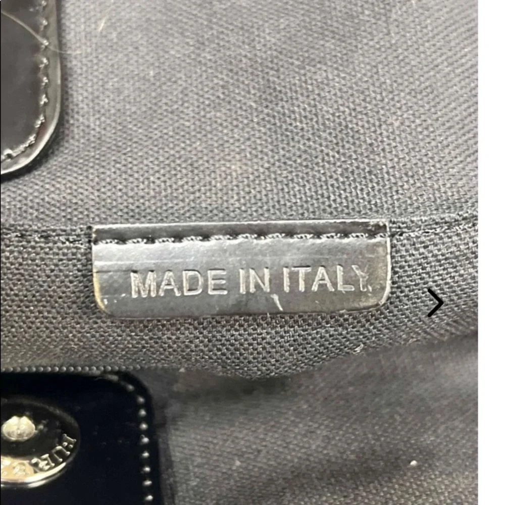 Sold***Burberry authentic shoulder bag - Picture 4 of 14